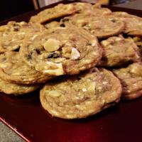White Chocolate Chunk Macadamia Cookies image
