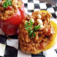 Thai-Style Chicken Stuffed Bell Peppers_image