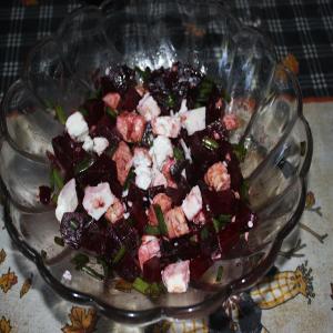 Baked Beets Salad-Simple and Delicious_image