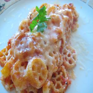Baked Pasta & Cheese With Tomatoes_image