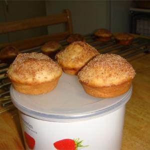Jelly-Filled Muffins_image