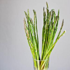 Crispy Parmesan Asparagus Sticks_image
