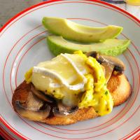 Mushroom-Avocado Eggs on Toast image