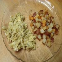 Dilly Scrambled Eggs image