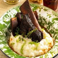 Sweet and Spicy Short Ribs with Cheesy Polenta_image