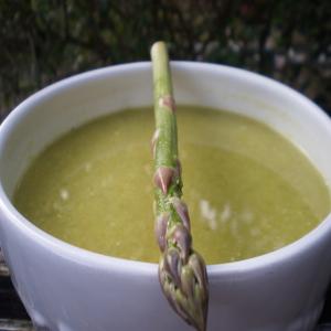 Creamy Asparagus Soup_image