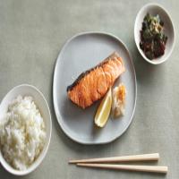 Nobu's Crispy-Skinned Salmon with Daikon and Soy_image