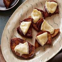 Maple Bread with Soft Cheese image