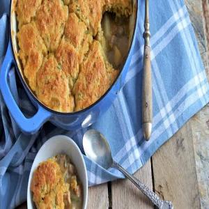 Pork and Green Chili Potpie with Scallion Cornbread Topping_image