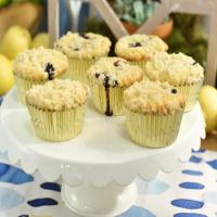 Lemon Blues Muffins with Crumble Topping_image
