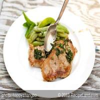 Pork Chops and Sugar Snap Peas with Mint Julep Glaze_image