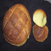 Potato and Saffron Bread image