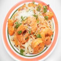 Quick Seafood Pasta with Shrimp in Pink Cream Sauce_image