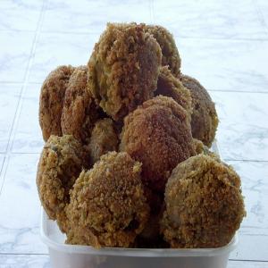 Fried Spiced Dhal Balls (Vadi)_image