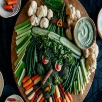 Halloween Vegetable Tray Witch with Herb Dip_image