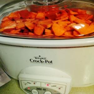 Crock Pot Maple Glazed Sweet Potatoes_image