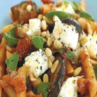 Aubergine and mozzarella pasta recipe_image