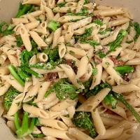 Penne with Garlicky Broccolini image