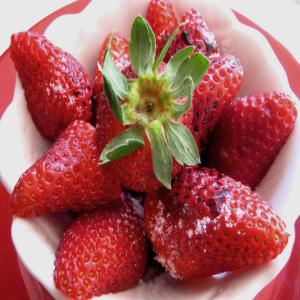 Balsamic Strawberries (Not Heated)_image