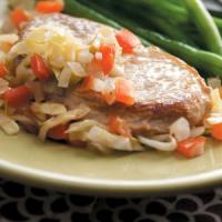 Pork Chops with Cabbage 'n' Tomato_image