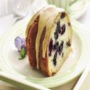 Blueberry Coffee Cake with Maple Glaze_image