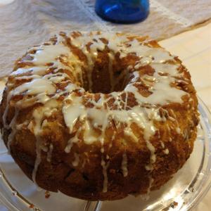 Jewish Apple Cake from Bubba's Recipe Box_image