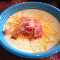 Low Carb Cauliflower and Bacon Soup image