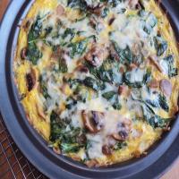 Mushroom and Spinach Quiche With Potato Crust_image