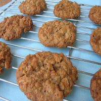 Vanishing Oatmeal Raisin Cookies image