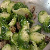 Brussels Sprouts with Garlic and Bacon_image