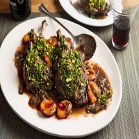 Braised Duck Legs With Plums and Red Wine_image