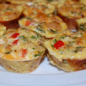High-Protein Chicken Taco Egg Mini Muffins_image