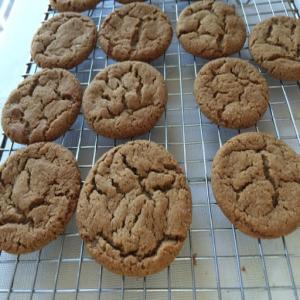 Old Fashion Ginger Crinkle Cookies Recipe - (4.7/5) image