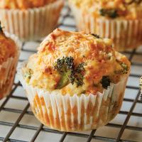 Broccoli and Cheddar Muffins Are the Savory Muffins Your Morning Has Been Missing_image
