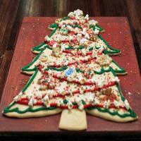 Christmas Tree Cookie Cake_image