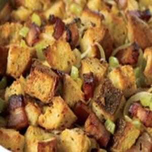 Bacon, Onion and Rye Bread Stuffing_image