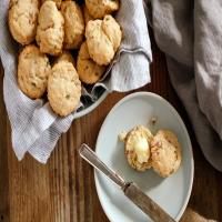 Salami and Scallion Biscuits_image
