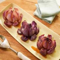 Sweet and Sour Flowering Red Onions_image