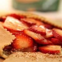 Vegan Rustic Strawberry Tart (French Galette)_image