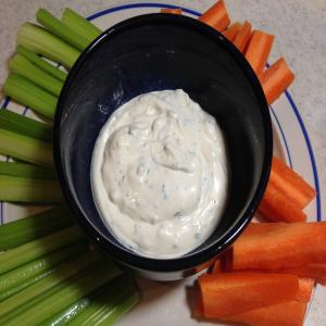 Mom's Famous Raw Vegetable Dip_image