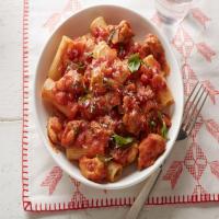 Rigatoni with Chicken Thighs image