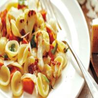 Pasta with Roasted Vegetables and Bacon_image