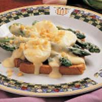 Creamy Asparagus on Toast_image