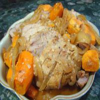 Crock Pot Garlic Pork With Sweet Potatoes_image