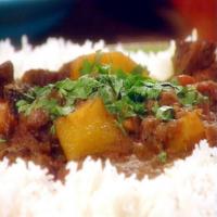 Lamb with Whole Spices and Onions: Kharu Gos_image