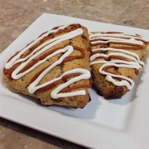 Hershey's® White Chocolate Cinnamon Scones_image