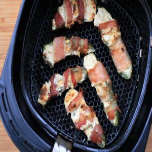 Keto Air Fryer Jalapeno Poppers_image