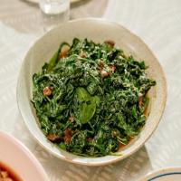 Spinach with Black Garlic_image