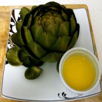 Boiled Artichoke With a Garlic Butter Dipping Sauce_image