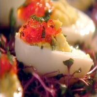 Eggs Stuffed with Caviar: Yaitsa Farshirovanniye Krasnoy Ikroy image